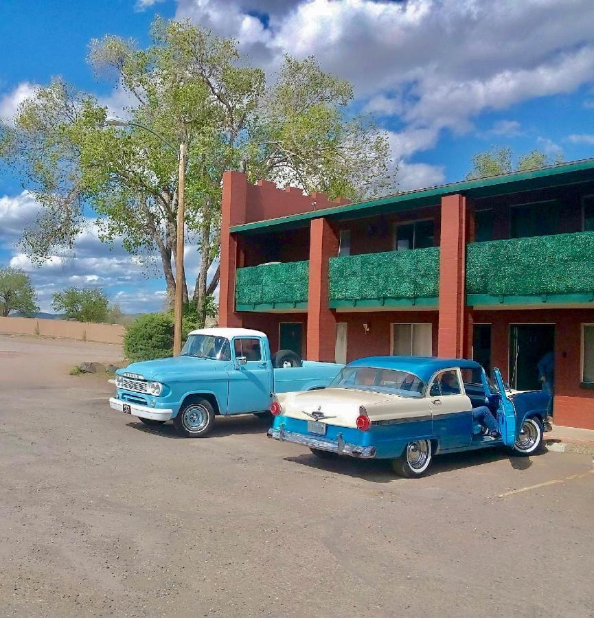 Canyon'S Edge Route 66 Motel Ash Fork Exterior foto